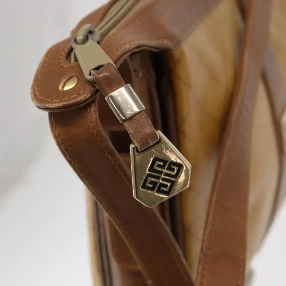 Authentic GIVENCHY Shoulder Bag PVC Canvas Beige Gold - Picture 2 of 16